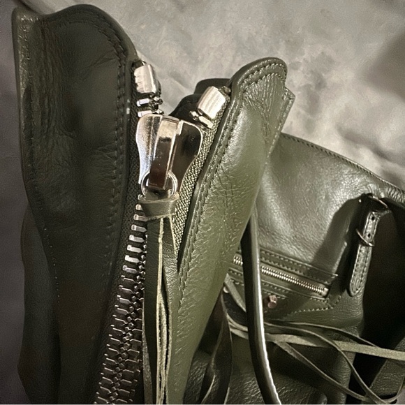 Balenciaga Papier A5 Zip Around Tote - Picture 3 of 10